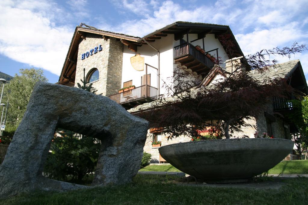Hotel Chalet La Meridiana Сен-Пиер Екстериор снимка