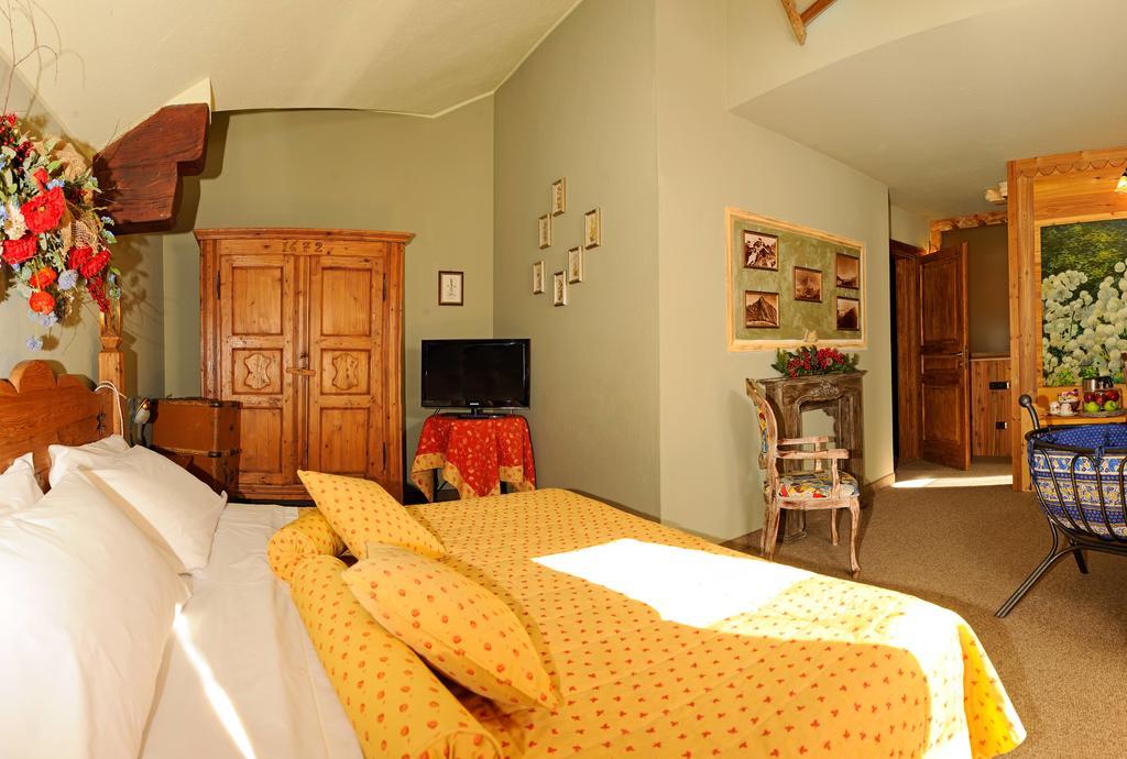 Hotel Chalet La Meridiana Сен-Пиер Екстериор снимка
