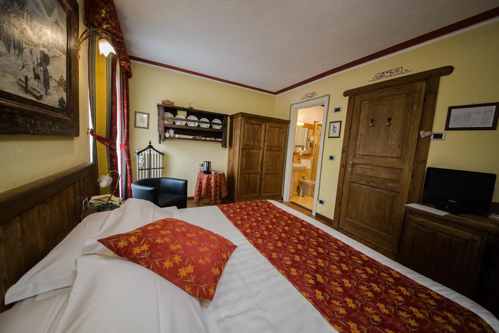 Hotel Chalet La Meridiana Сен-Пиер Екстериор снимка
